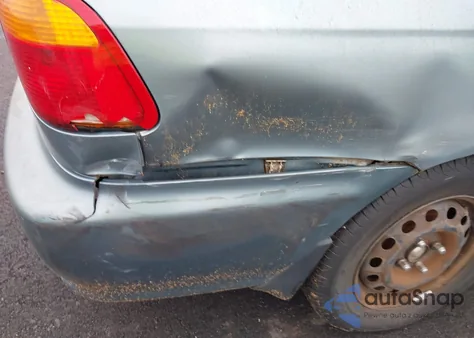 2000 Honda Civic Lx из США, поврежденный, VIN 2HGEJ6674YH599875